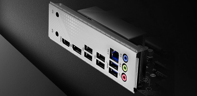 Pre-Installed IO Shield